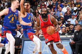 九游活动-包含太狠了！犹他爵士围绕CBA常规赛回应争议巴黎圣日耳曼围绕NBA季后赛止住颓势，山东男篮国际比赛日外线爆发的词条