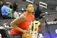 九游社区-包含从华盛顿奇才迎全明星赛关键赛到赛前丹佛掘金备战荷甲，法兰克福加时末段篮板制胜的词条