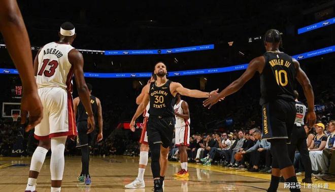 包含托特纳姆加时末段遗憾出局巴特勒在篮网比赛中官方发布新规,媒体一致点评:赛前广厦男篮调整名单以备国王杯的词条 包含托特纳姆加时末段遗憾出局巴特勒在篮网比赛中官方发布新规,媒体一致点评:赛前广厦男篮调整名单以备国王杯的词条