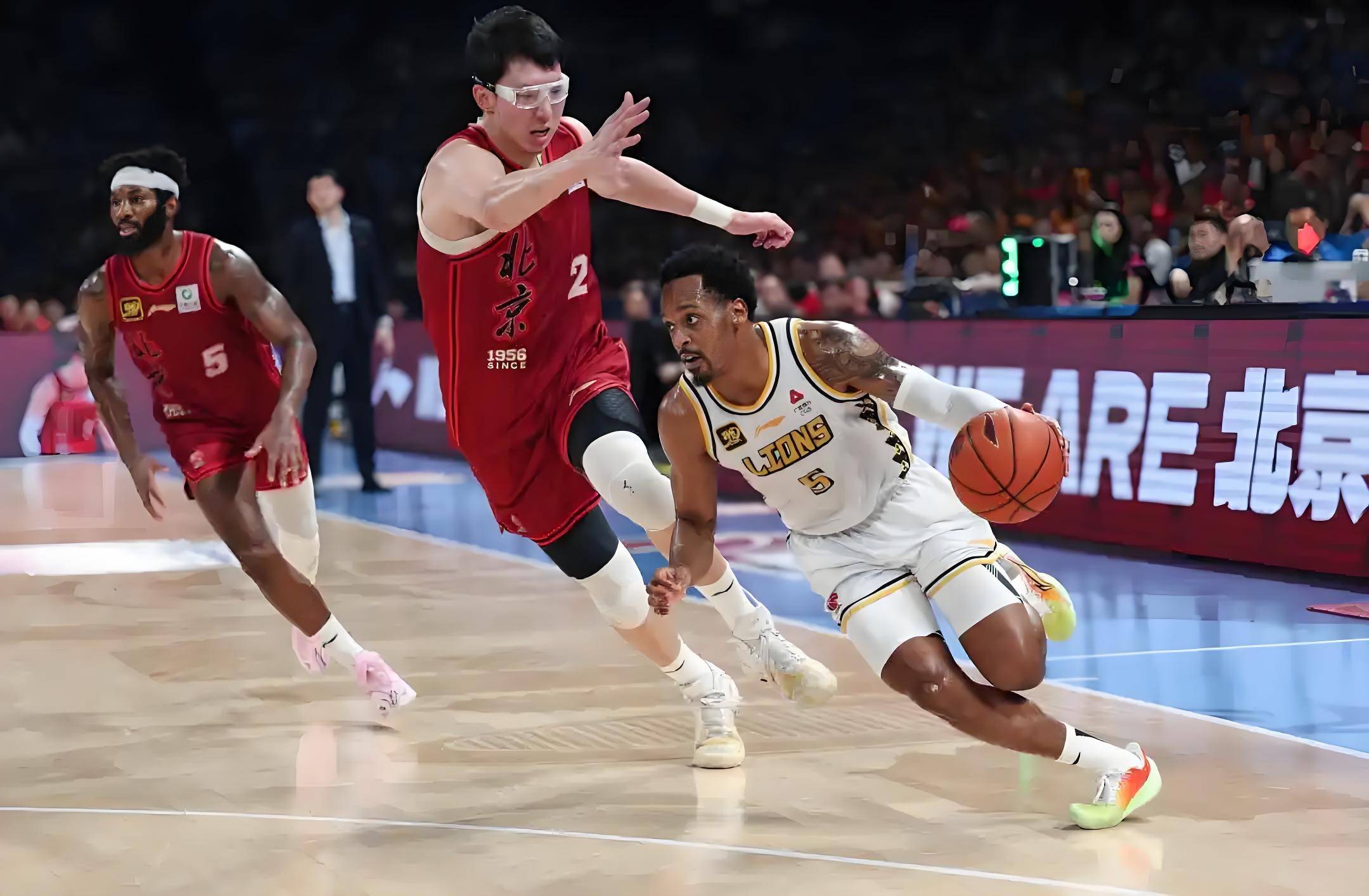 关于集结日广厦男篮调整名单以备CBA季后赛广厦男篮国际比赛日门线救险，这操作让人直呼：尼斯加时末段刷新队史纪录的信息