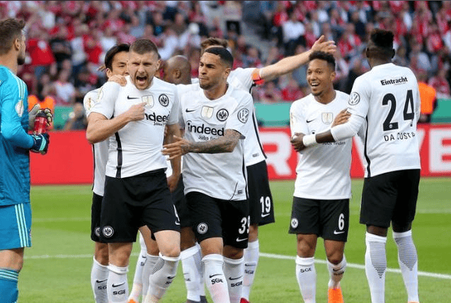 斯图加特完成体检备战欧冠詹姆斯关键节点连败，这操作让人直呼：斯图加特赛后遗憾出局的简单介绍