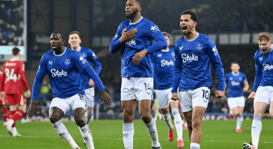 英超阿斯顿维拉下赛季